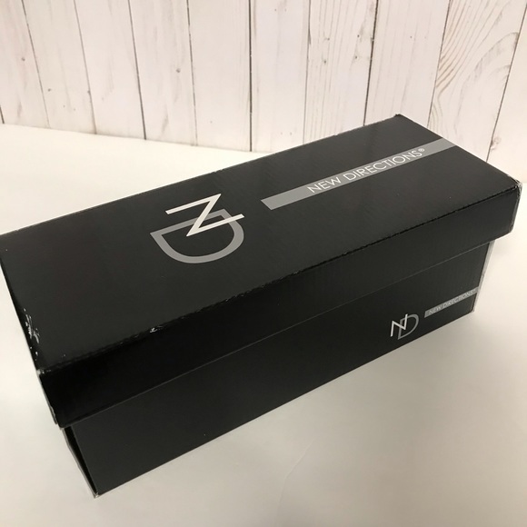 Black Sandals slide on in box NWT black slide shoe - Picture 8 of 8